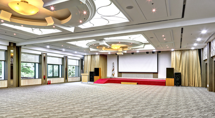 Medium Ballroom